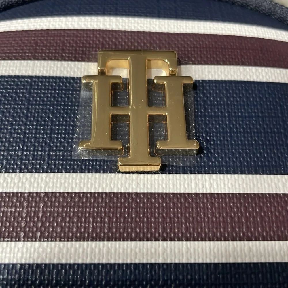 Tommy Hilfiger mini backpack - Picture 2 of 10
